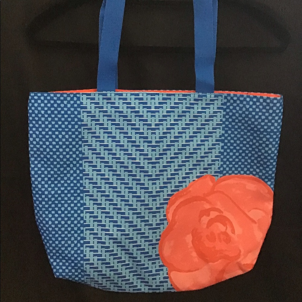 2 Lancôme tote bundle New